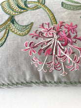 Load image into Gallery viewer, CANDELABRA LILY heavy linen box