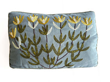 Load image into Gallery viewer, GOLDEN CONEBUSH heavy linen box