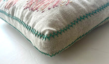 Load image into Gallery viewer, PINCUSHION TOTTUM heavy linen box