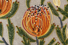 Load image into Gallery viewer, COMMON PINCUSHION heavy linen box