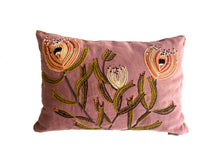 Load image into Gallery viewer, COMMON PINCUSHION heavy linen scatter