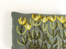 Load image into Gallery viewer, GOLDEN CONEBUSH heavy linen scatter