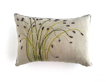 Load image into Gallery viewer, CAPE THATCHING RESTIO light linen scatter