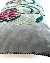 Load image into Gallery viewer, PROTEA NERIIFOLIA heavy linen scatter
