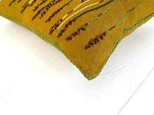 Load image into Gallery viewer, PAPER-SHEATH RESTIO heavy linen scatter