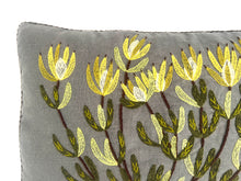 Load image into Gallery viewer, GOLDEN CONEBUSH heavy linen box