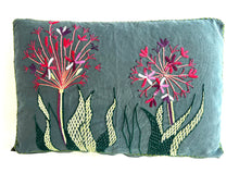 Load image into Gallery viewer, CANDELABRA LILY heavy inen box