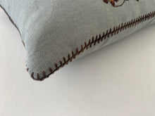 Load image into Gallery viewer, SONKWAS RESTIO heavy linen scatter