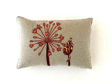 Load image into Gallery viewer, CANDELABRA LILY heavy linen scatter