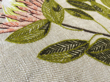 Load image into Gallery viewer, KING PROTEA heavy linen box