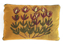 Load image into Gallery viewer, SUNSHINE CONEBUSH heavy linen box