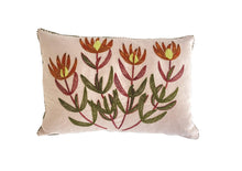 Load image into Gallery viewer, SUNSHINE CONEBUSH heavy linen scatter