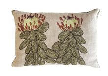 Load image into Gallery viewer, PROTEA EXIMIA heavy linen scatter