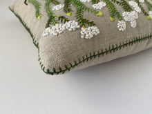 Load image into Gallery viewer, HARDEBOS heavy linen scatter
