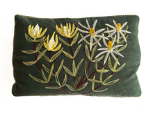 Load image into Gallery viewer, GOLDEN CONEBUSH heavy linen box

