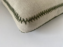 Load image into Gallery viewer, KING PROTEA heavy linen box
