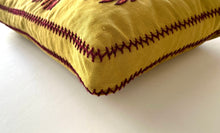 Load image into Gallery viewer, SUNSHINE CONEBUSH heavy linen box
