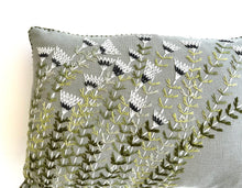 Load image into Gallery viewer, BLOMBOS heavy linen scatter
