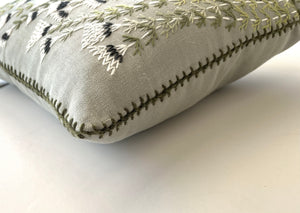 BLOMBOS heavy linen scatter