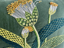 Load image into Gallery viewer, WHITE PAINTBRUSH LILY heavy linen box
