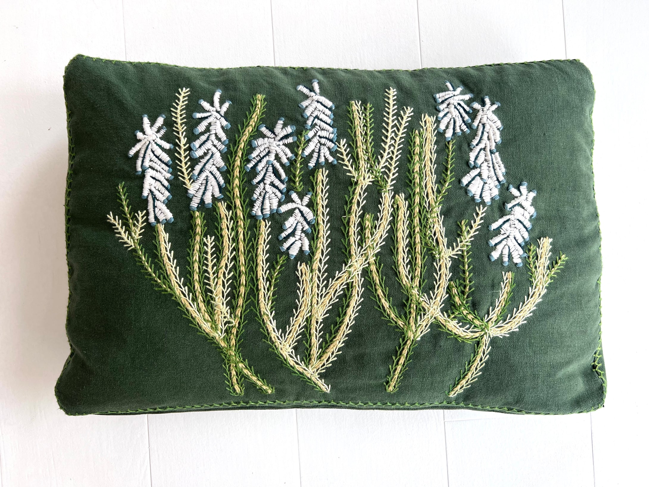 WHITE BOTTLEBRUSH ERICA heavy linen box