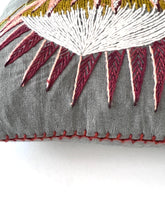 Load image into Gallery viewer, KING PROTEA light linen scatter
