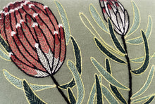 Load image into Gallery viewer, PROTEA NERIIFOLIA linen scatter
