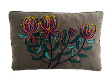 Load image into Gallery viewer, TOTTUM PINCUSHION heavy linen box
