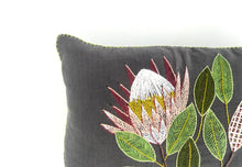 Load image into Gallery viewer, KING PROTEA brushed cotton scatter

