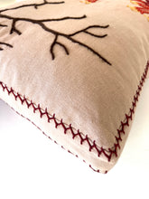 Load image into Gallery viewer, FIRE LILY heavy linen box
