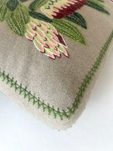 Load image into Gallery viewer, PROTEA EXIMIA heavy linen box
