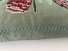 Load image into Gallery viewer, PROTEA NERIIFOLIA heavy linen box
