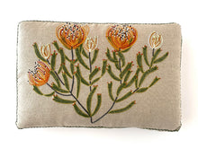 Load image into Gallery viewer, COMMON PINCUSHION heavy linen box
