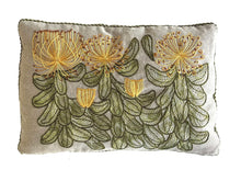Load image into Gallery viewer, COMMON PINCUSHION heavy linen box
