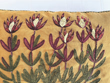 Load image into Gallery viewer, SUNSHINE CONEBUSH heavy linen box
