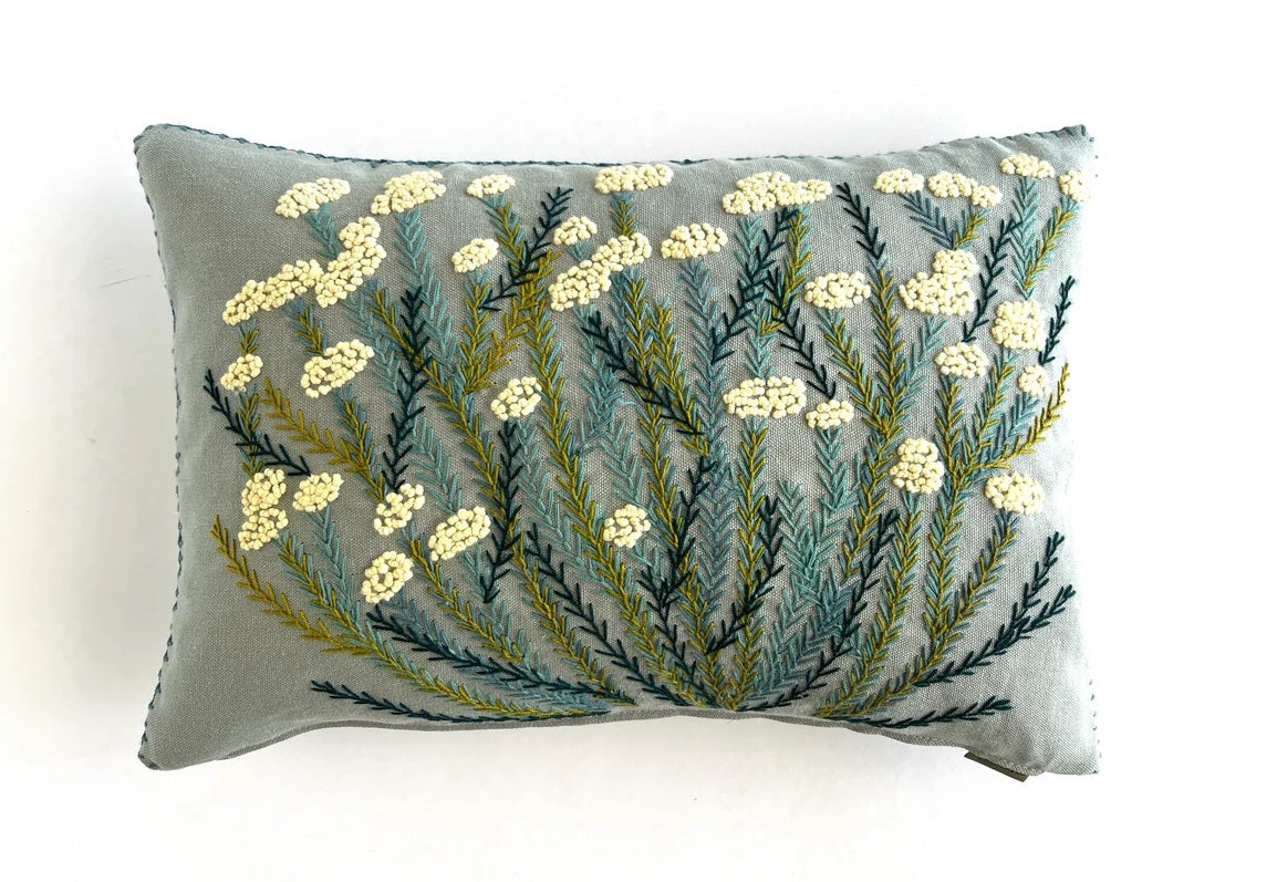 KOOIGOED heavy linen scatter