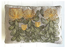 Load image into Gallery viewer, COMMON PINCUSHION heavy linen box
